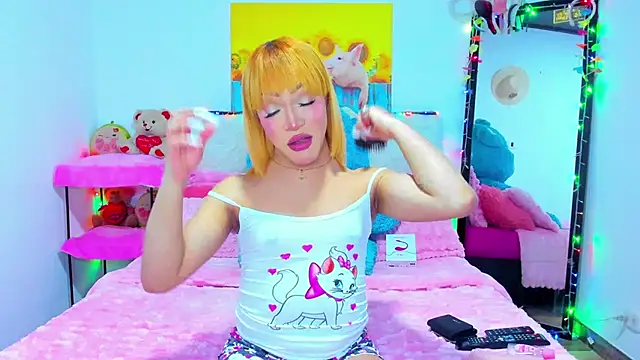 Candy Candy   online show from November 10, 11:44 pm