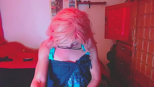 LorenJade online show from November 22, 7:44 am