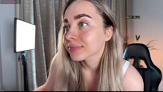 hotexclusive  online show from September 24, 9:03 pm