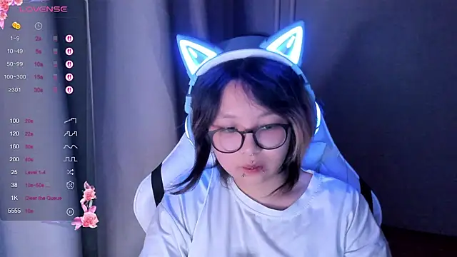 maydaykimmy online show from October 27, 2:40 am