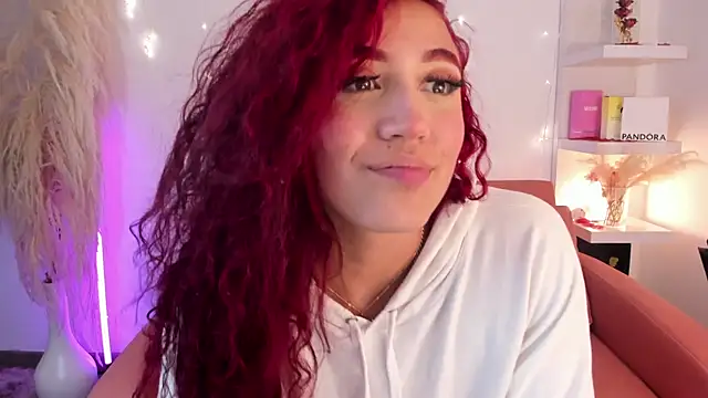 veronicaxx69 online show from April 27, 4:31 am