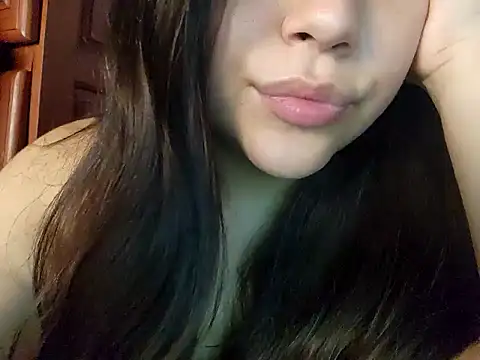 Blanquitaaa online show from February 14, 10:01 pm