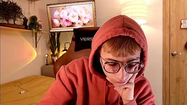 Mr evan1 online show from December 20, 4:22 pm