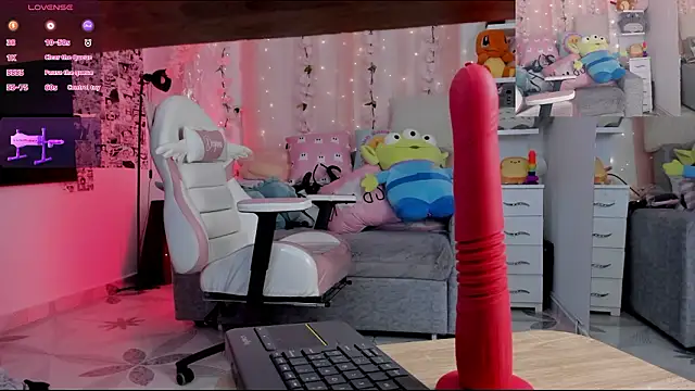  dayana miler online show from March 12, 1:52 am