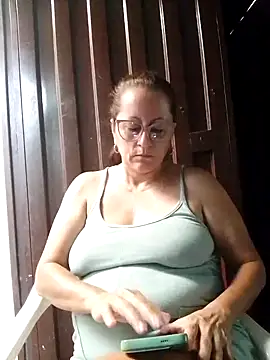 deisy summers47x online show from September 18, 12:37 pm