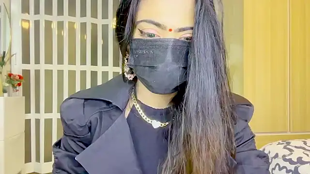 MonalisaDono18 online show from March 23, 8:15 pm