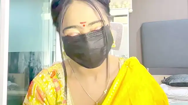 MonalisaDono18 online show from November 17, 5:35 pm