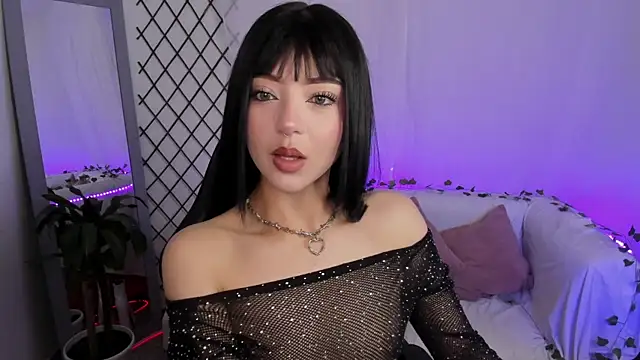  mia collins b  online show from May 23, 10:08 pm