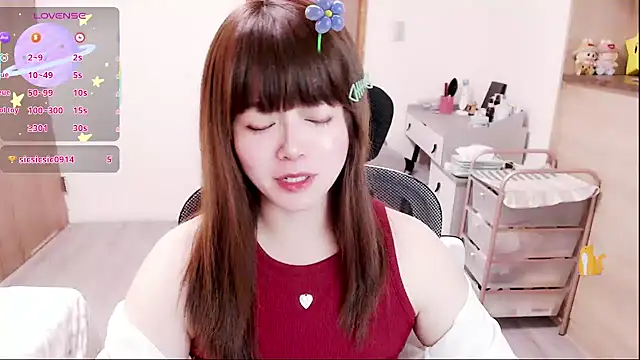 a0513 online show from February 7, 4:00 pm