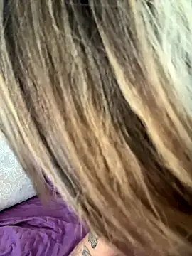 Alisa-Marie online show from September 9, 1:33 pm