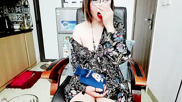 Miu-Le online show from December 13, 8:48 pm