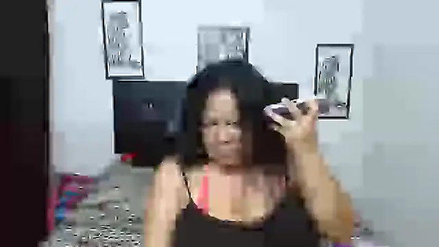 Shanttal0272 online show from September 11, 8:20 pm