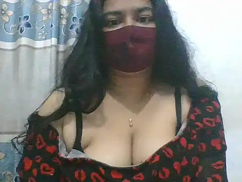 A-sweetgirl online show from January 15, 5:41 pm