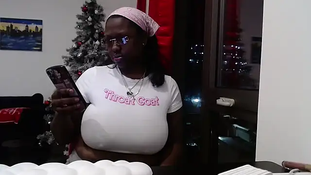 Myawynters online show from December 4, 6:26 am