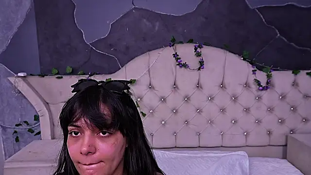 AmberGreyy  online show from March 19, 5:28 pm