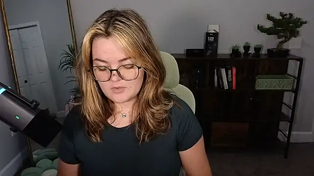 Briiantix online show from September 26, 3:48 am