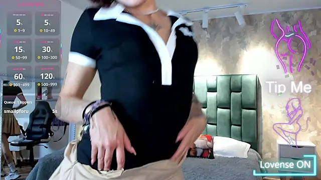 april dumont online show from November 12, 12:03 pm