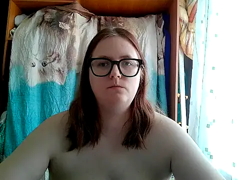 DesireMelissa online show from April 6, 5:52 am