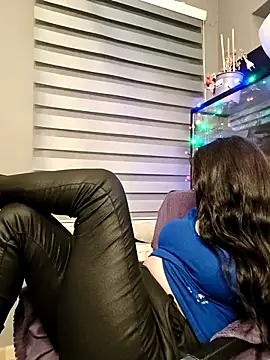 CamilleDesire online show from December 15, 5:29 pm