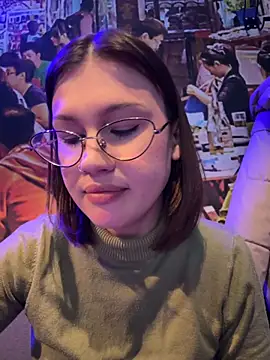 RinaCat online show from April 12, 7:55 am