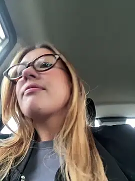 RinaCat online show from September 24, 5:17 am