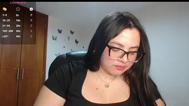 Sarahros1 online show from October 12, 4:04 am