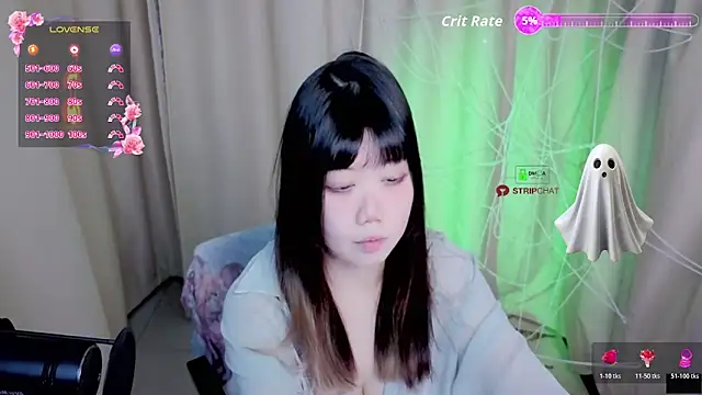 CryKuro  online show from November 2, 3:04 pm