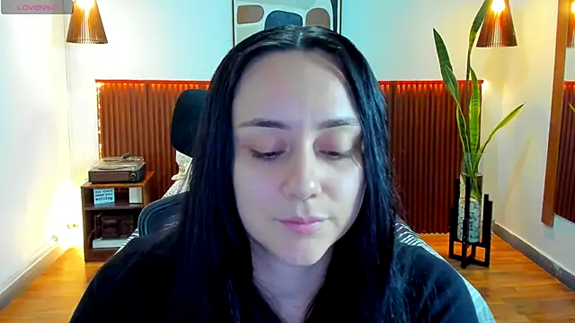 KatherineBond online show from November 14, 7:47 pm