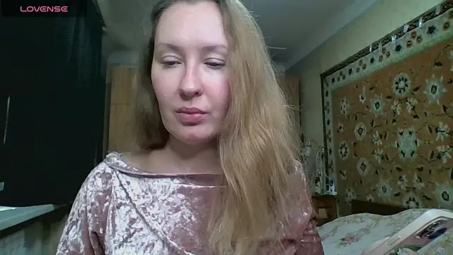 AnnaXLovers online show from October 12, 1:35 pm