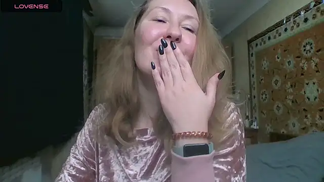 AnnaXLovers online show from December 14, 10:32 am