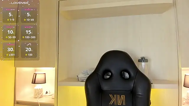 tamaraa smiith online show from November 6, 7:53 pm