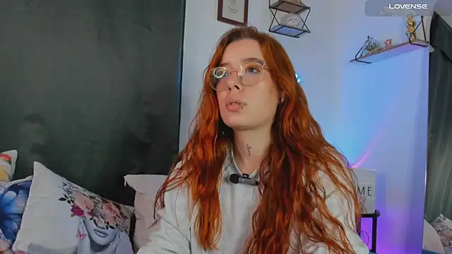 Manuela monroe online show from September 27, 3:25 am