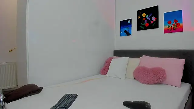 WickedM   online show from February 28, 3:00 pm