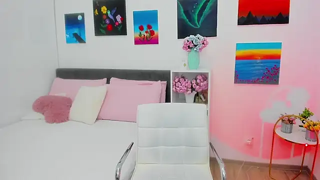 WickedM   online show from February 4, 3:37 pm