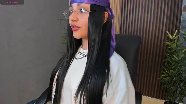 ArigyGomez online show from October 2, 7:30 pm