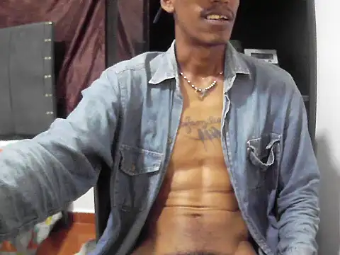 AlbertBigCock online show from March 22, 8:53 am