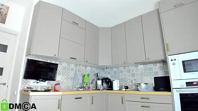  Alice Kitty online show from September 18, 4:38 pm