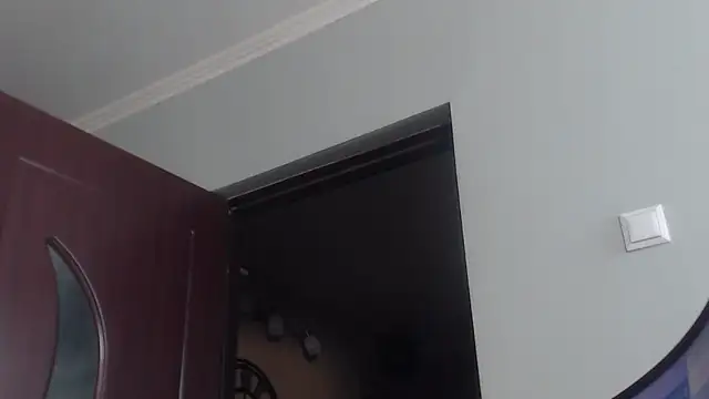IzabelllNoir online show from May 6, 9:24 am
