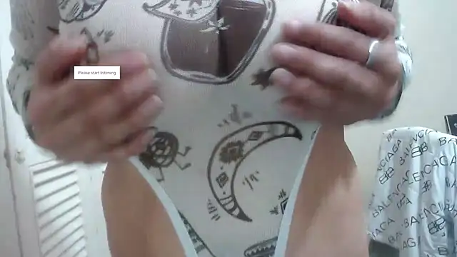 electra-mommy online show from December 16, 11:16 am