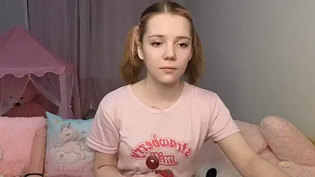 PrincessLittleKiki online show from February 28, 5:12 pm