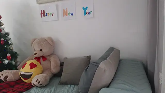  JustmeHere  online show from January 7, 11:57 am