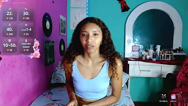 sensitive brunette online show from October 30, 11:17 pm