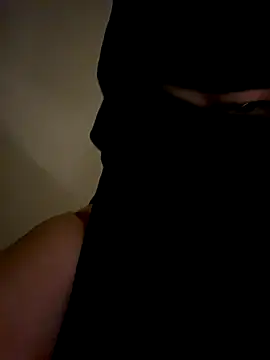 Barbyxhot online show from December 20, 6:12 pm