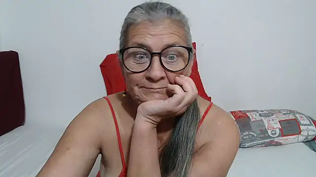 candy mature  online show from May 16, 1:30 am