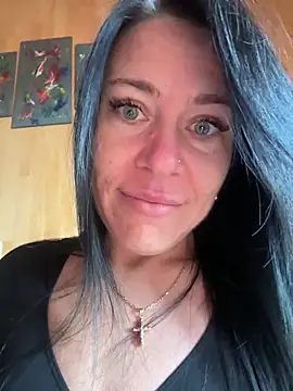 CuteNata online show from November 6, 9:48 am