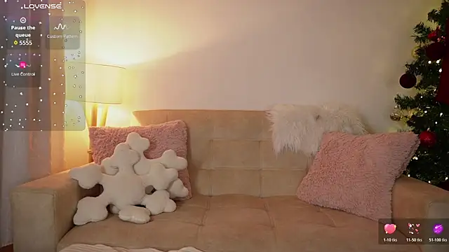 SaraParisi online show from November 29, 11:09 pm