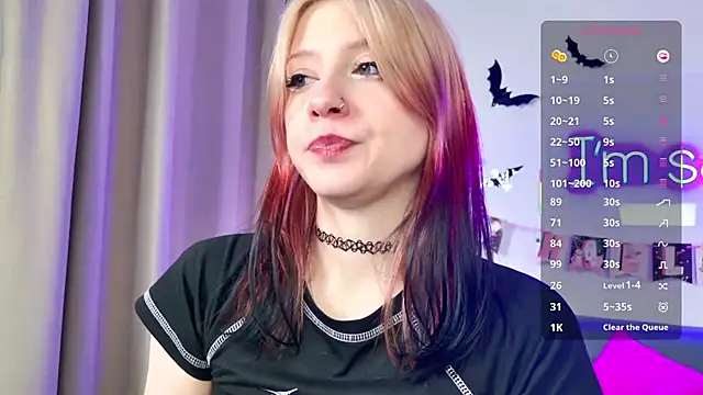 arielabradberry online show from October 27, 5:19 pm