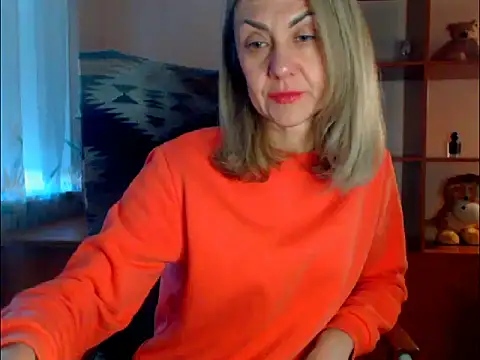 Tanya6547 online show from February 3, 9:47 am