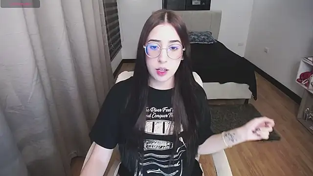 Imkitty-Horny online show from September 12, 2:56 am