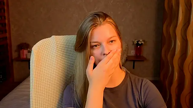 EmySway online show from November 14, 4:07 pm